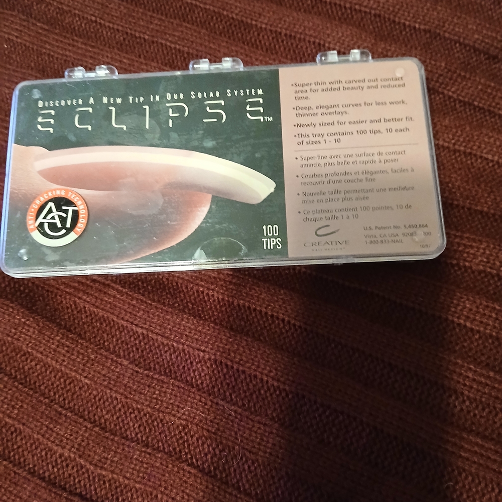 Eclipse Nail Tips - Clear Plastic Storage Case (100 Tips)